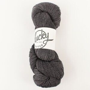 Plucky Knitter Nifty Yarn Merino Cashmere Nettle Blend Medieval Gray